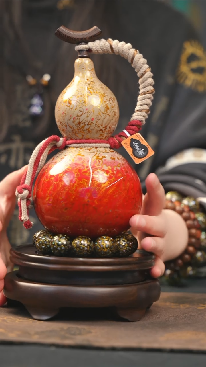 【闪购商品】YN225漆艺酒葫芦不包手串及旋转底座