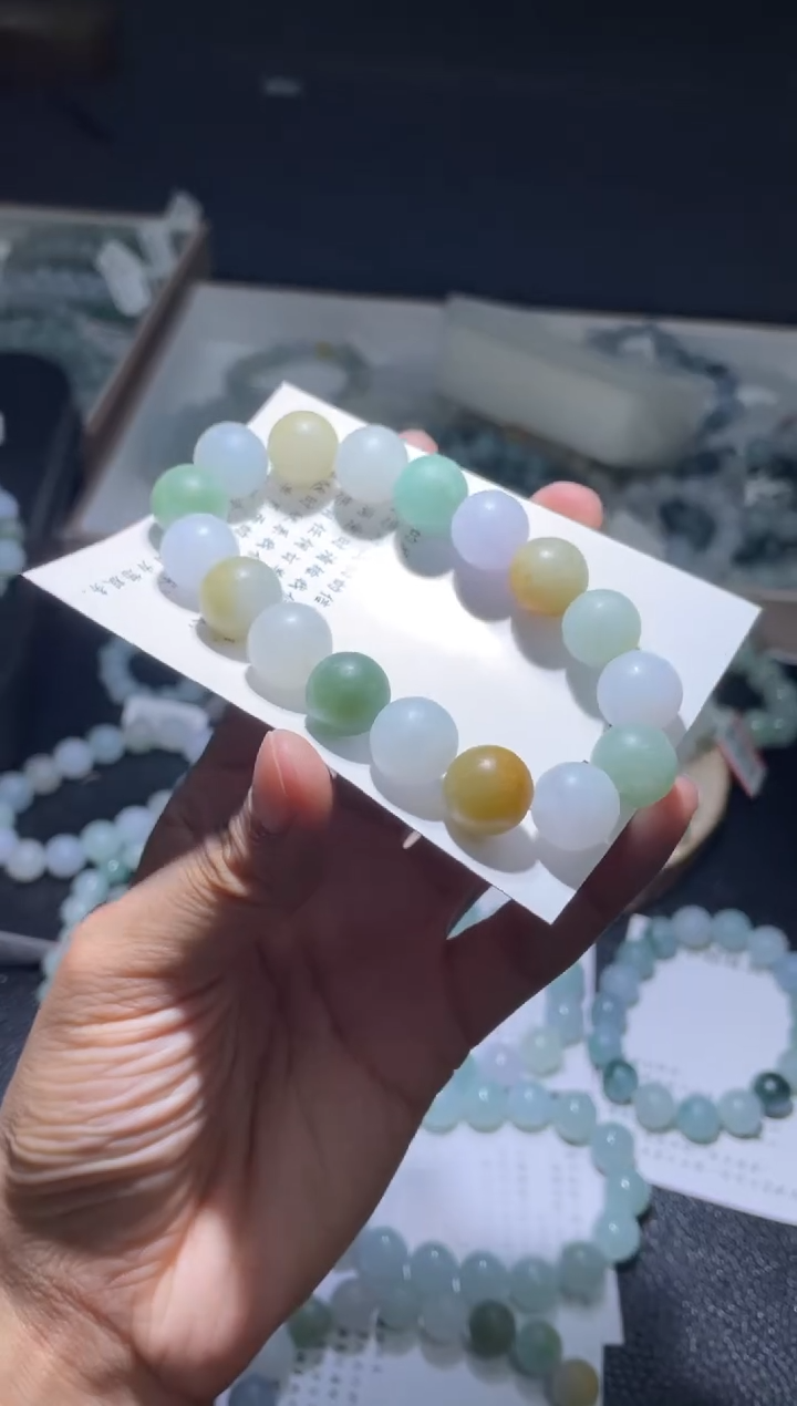 未镶嵌定制翡翠翡翠手串