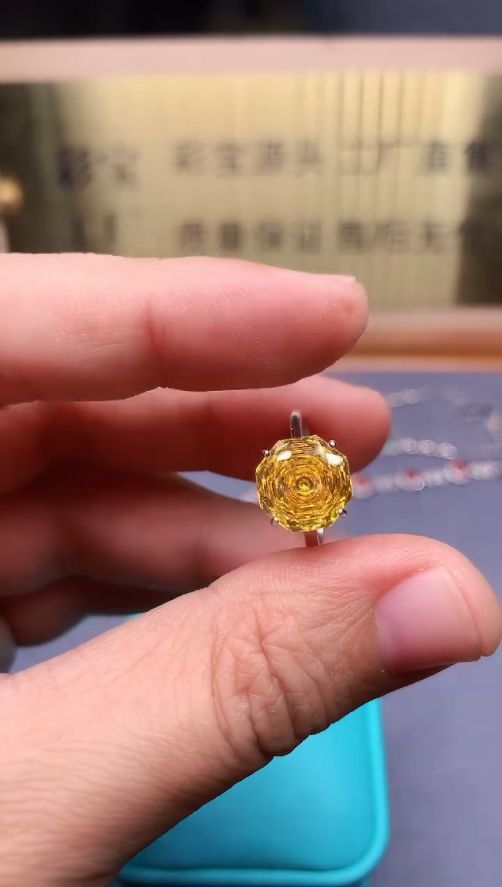 【闪购商品】蓝宝石戒指银S925镶嵌........