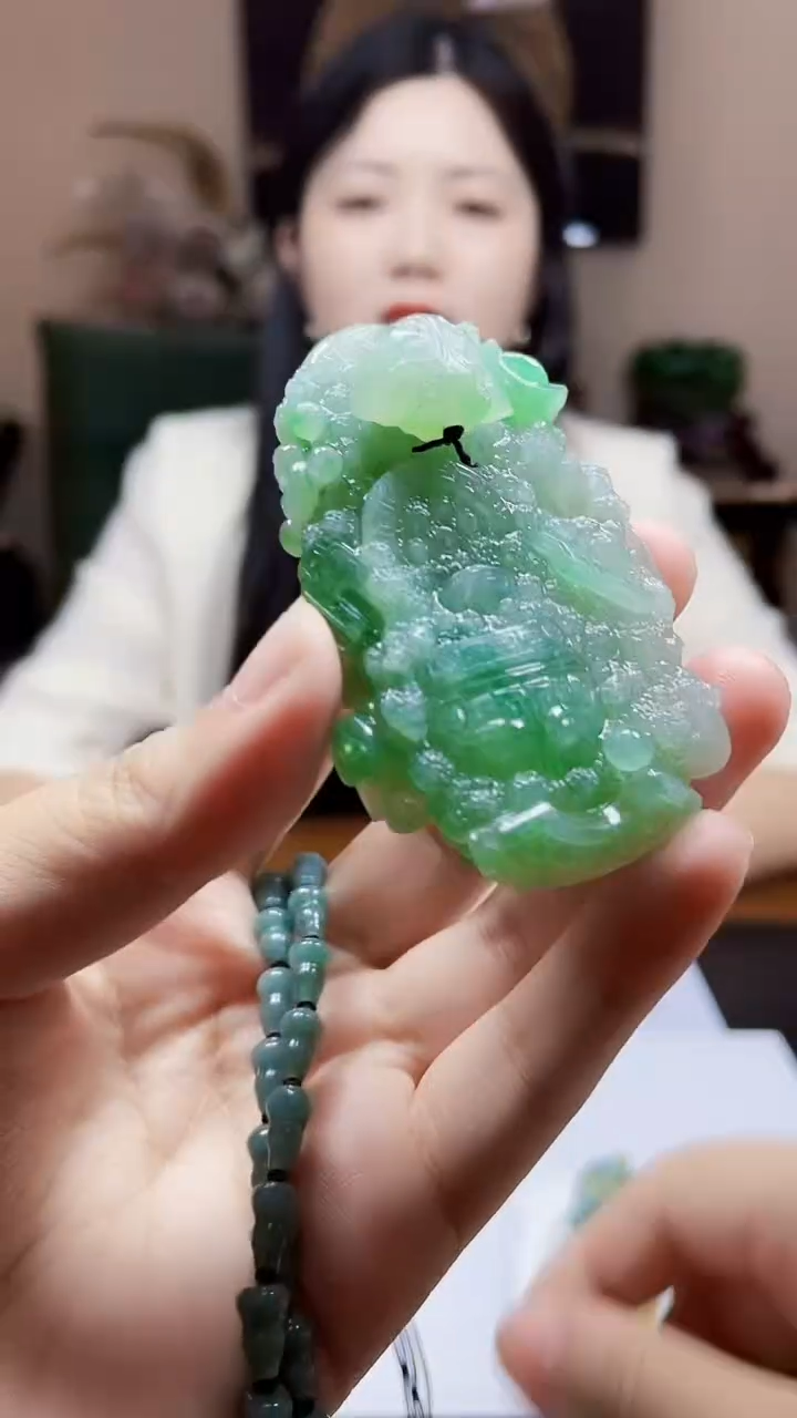 未镶嵌定制翡翠吊坠208