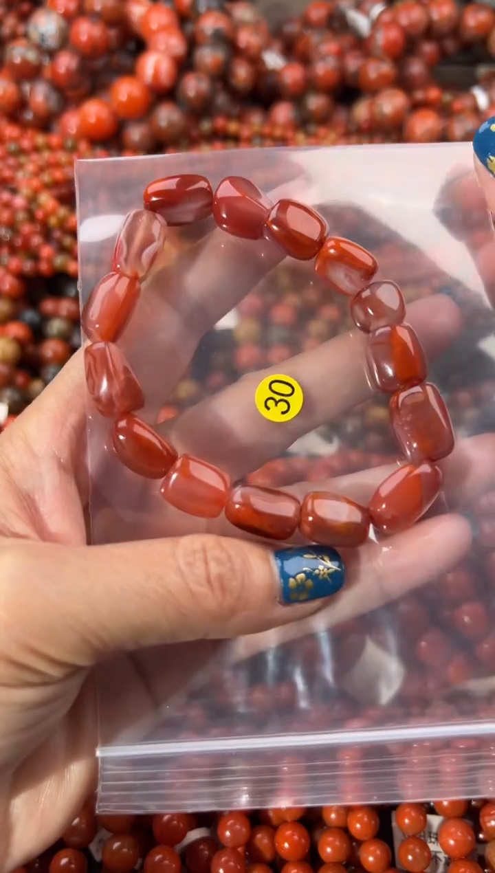 未镶嵌手串南红玛瑙10+