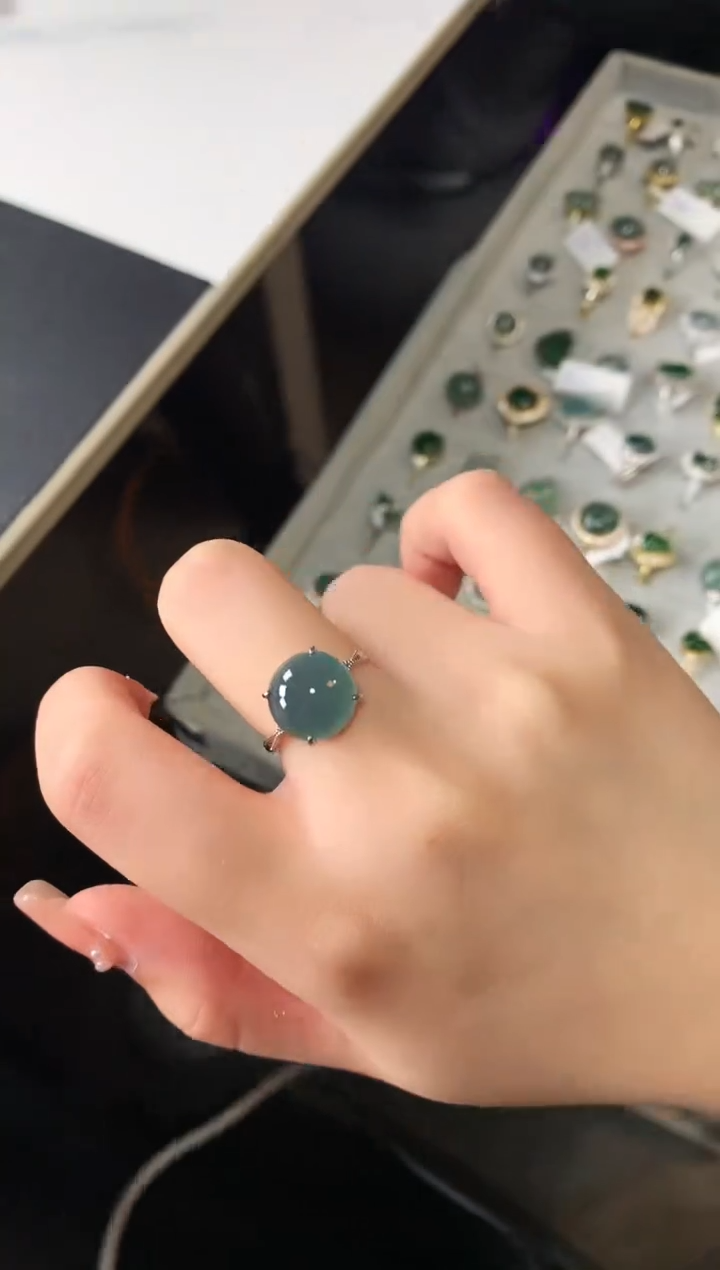 【闪购商品】翡翠戒指银S925镶嵌521414