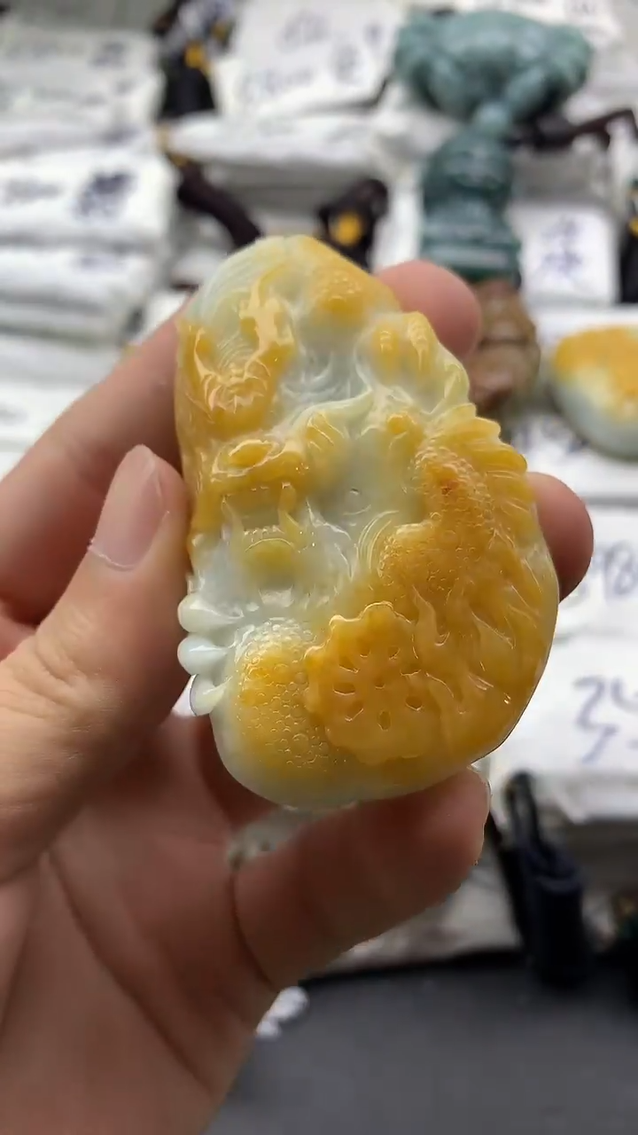 【闪购商品】翡翠颈饰未镶嵌555555555555