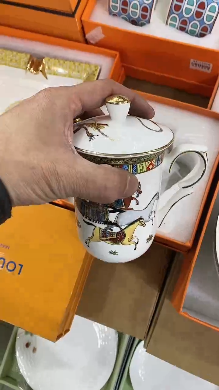 【闪购商品】瓷片00000000000000