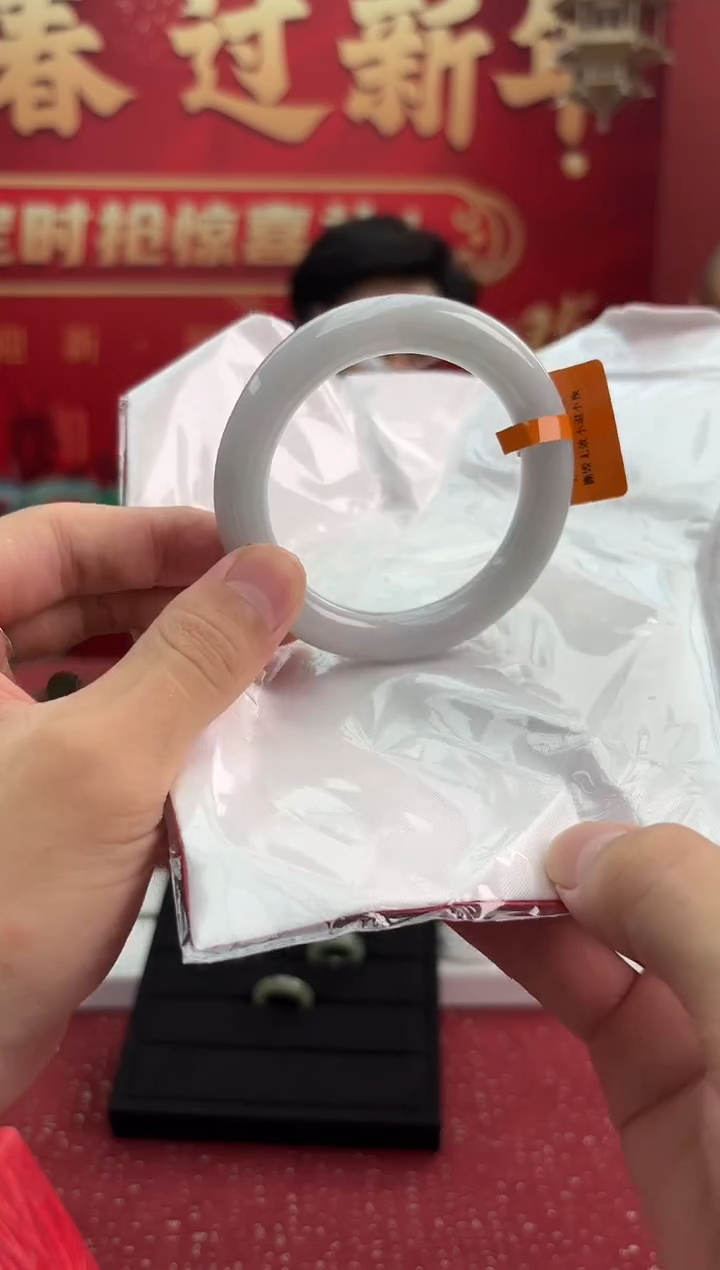 【闪购商品】翡翠手镯（圆镯）未镶嵌6手镯