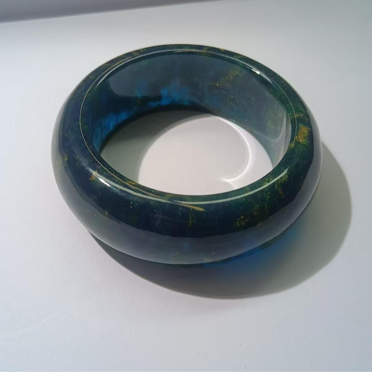 z6细节彰显出气质高贵与典雅美丽手镯