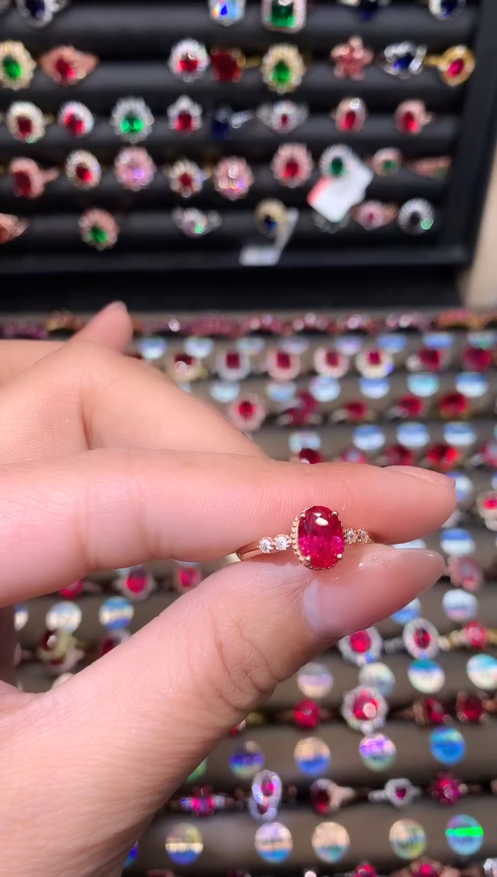 【闪购商品】红宝石戒指银S925镶嵌68