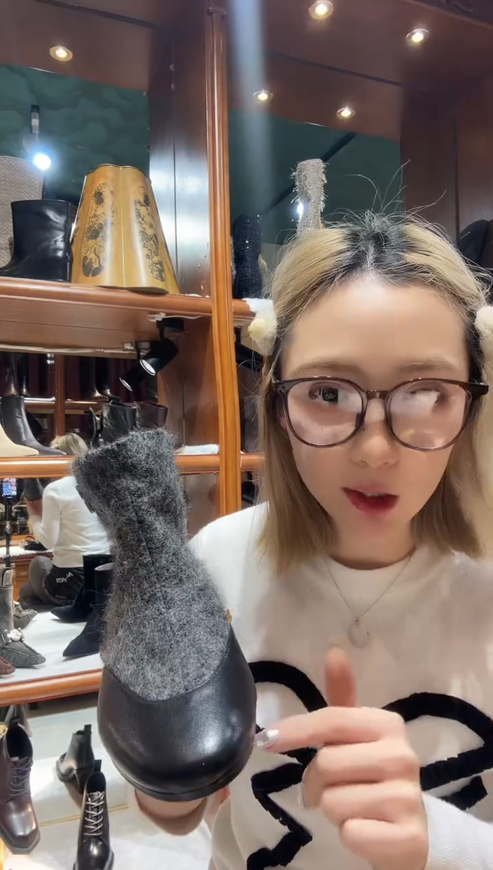 1031-9黑灰色36码