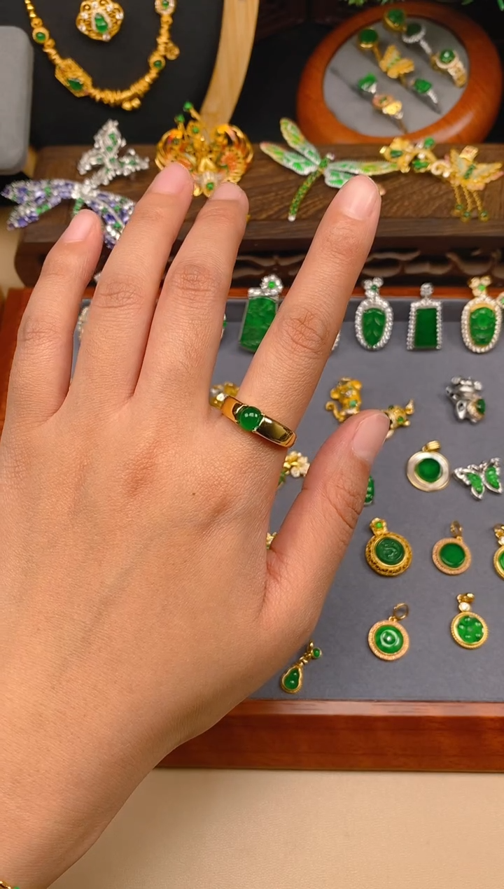 【闪购商品】翡翠戒指银S925镶嵌蛋面戒指1