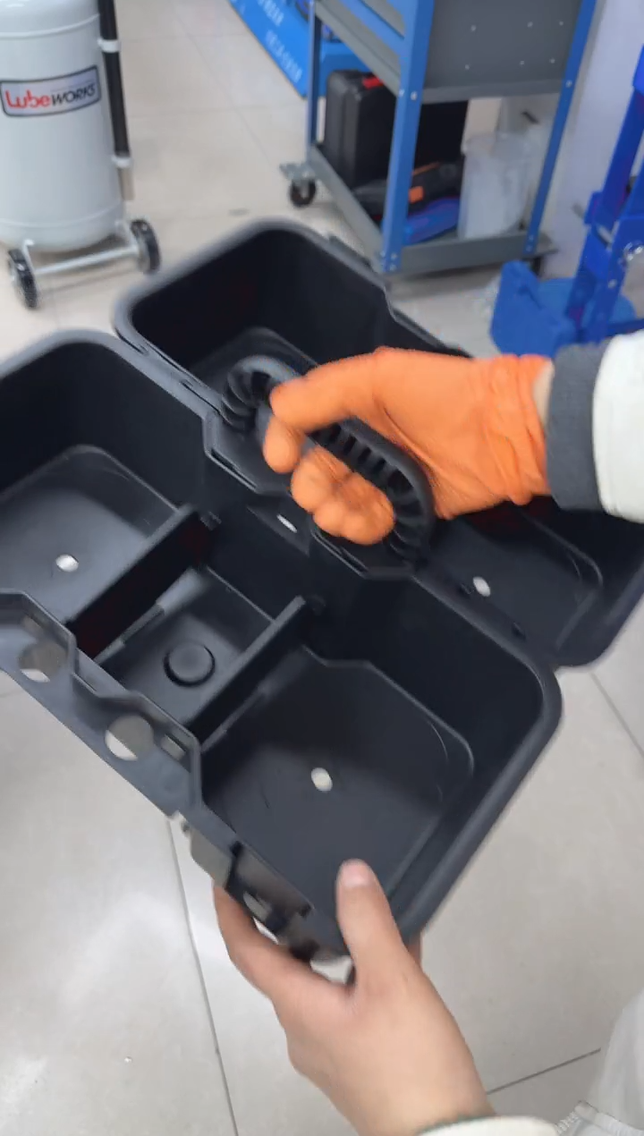 福欧新款手提篮一个