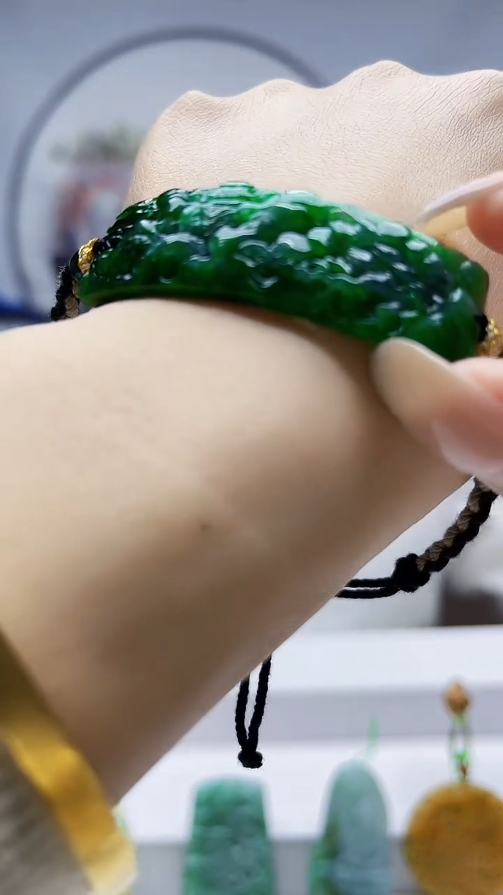 未镶嵌定制翡翠毛货挂件41