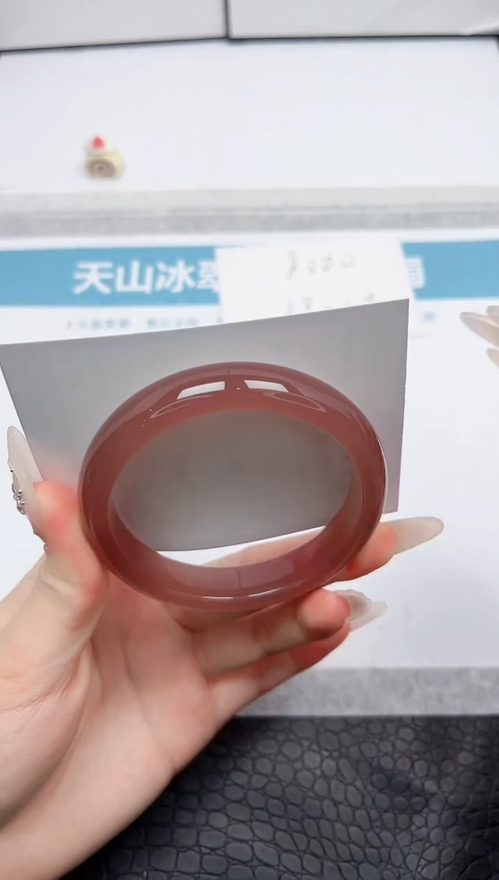 【闪购商品】石英质玉手镯未镶嵌115-59.2