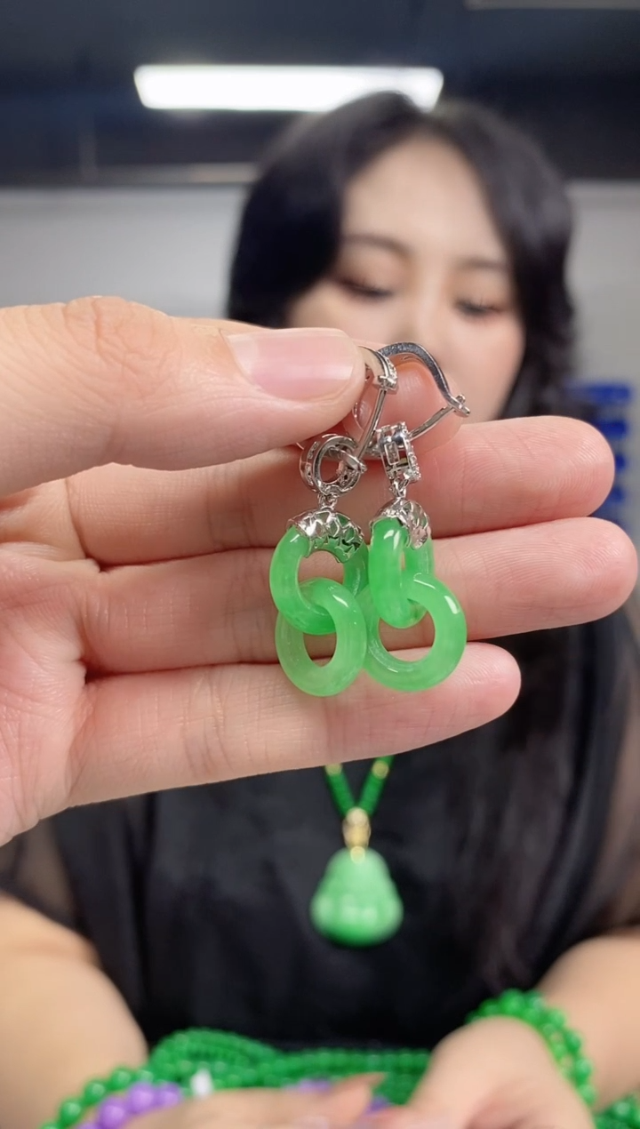 翡翠未镶嵌耳饰闪购链接多样性发其一颜色微差