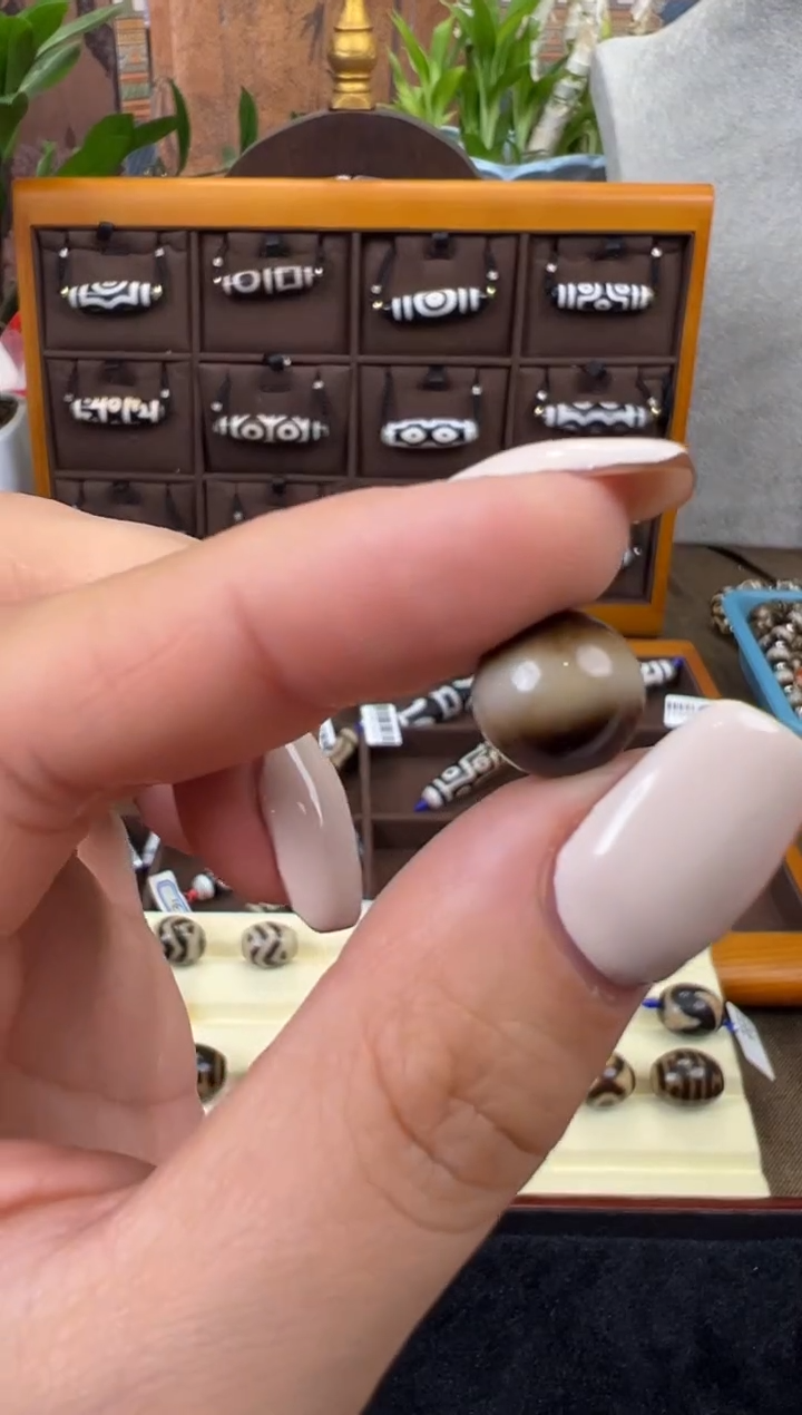 【闪购商品】玛瑙/玉髓吊坠(不含链)未镶嵌114.微瑕