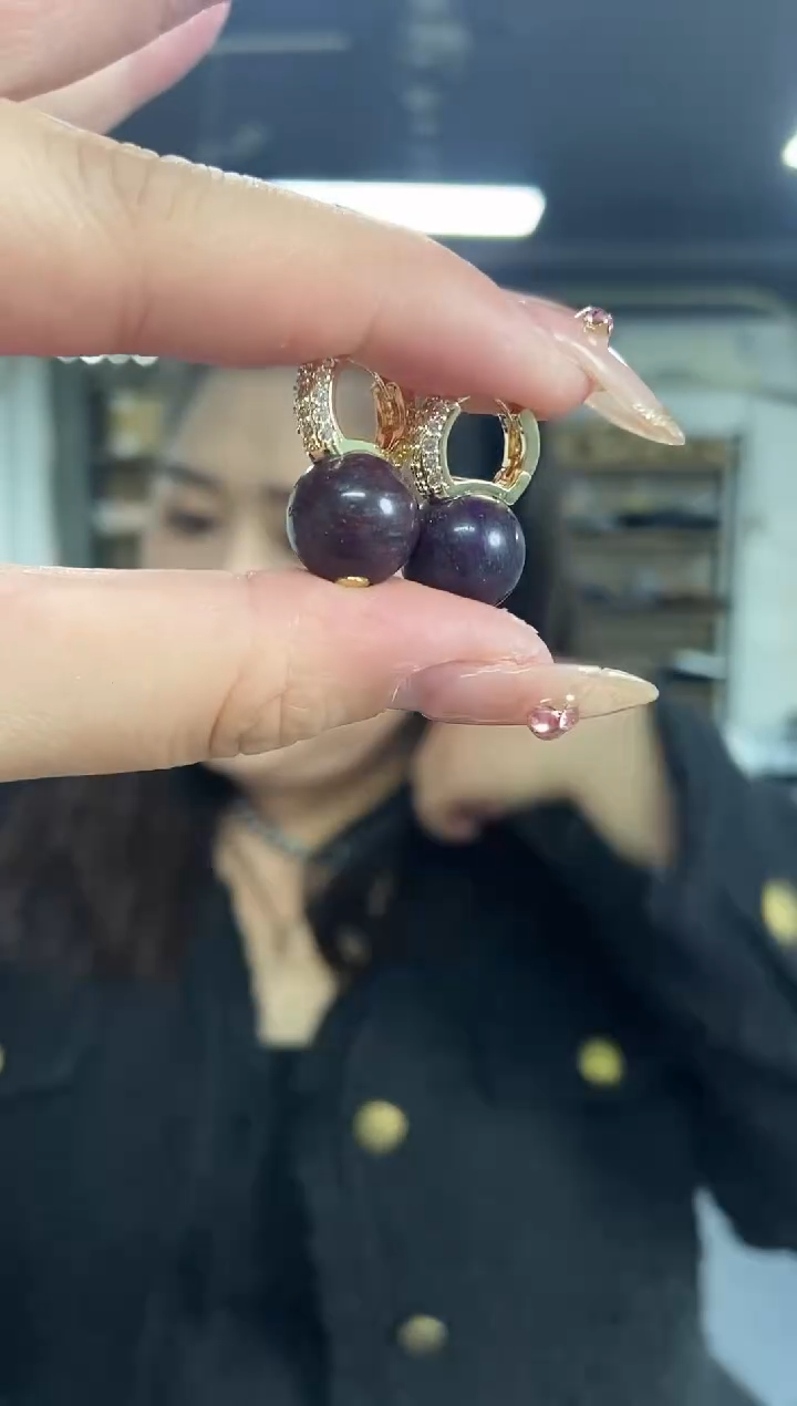 【闪购商品】苏纪石（舒俱来）耳饰未镶嵌多样性发其一颜色微差