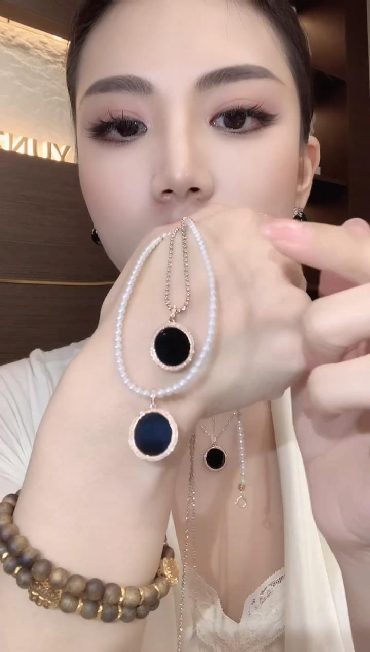 【云中意】18k墨翠圆牌吊坠（不含链）-多样性发货一件 TH