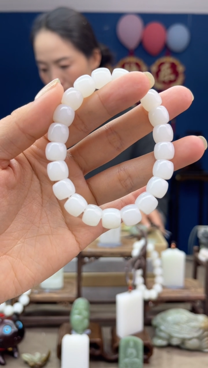 【闪购商品】和田玉颈饰未镶嵌1