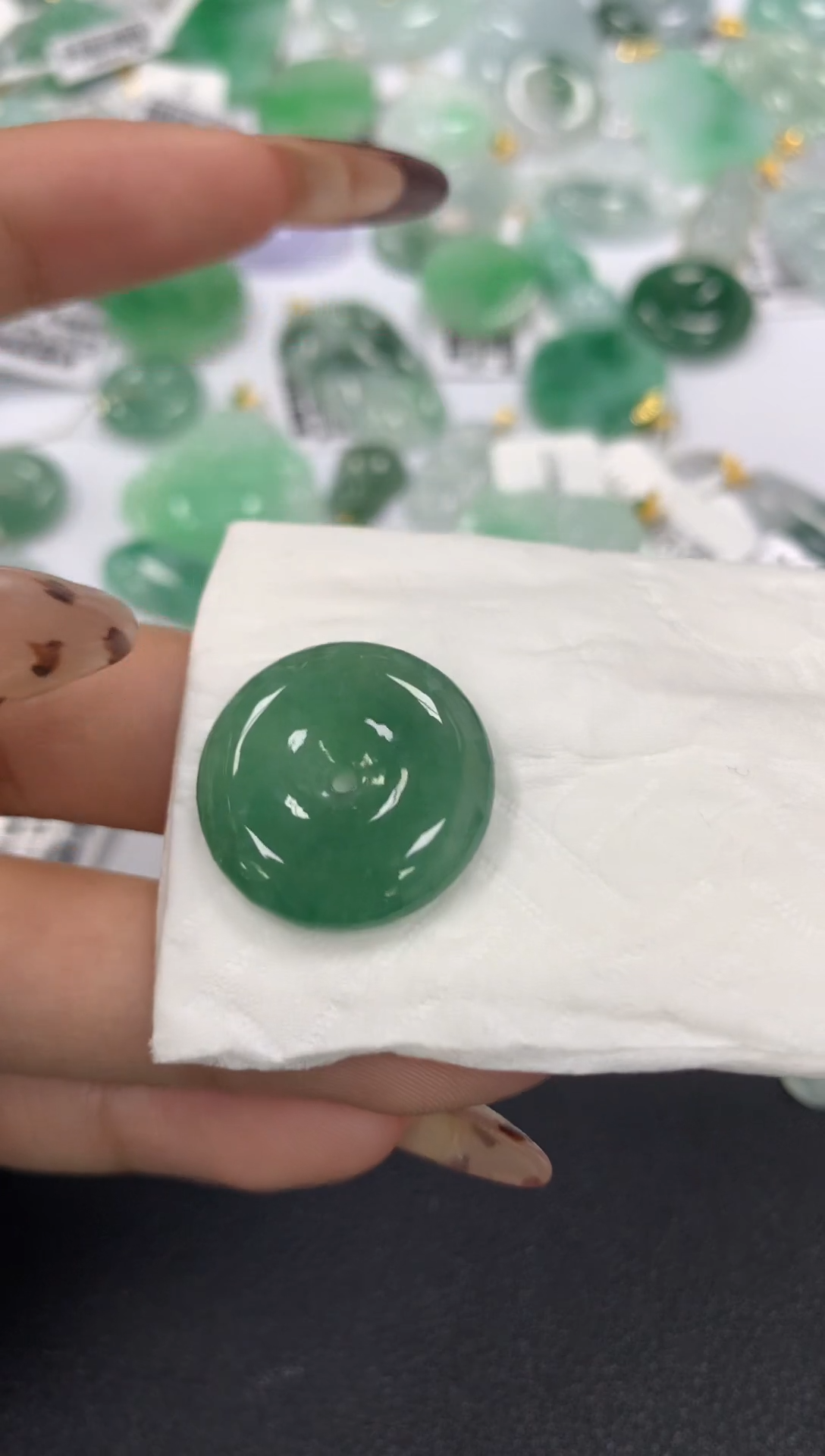 颈饰未镶嵌翡翠a货假一赔三支持复检百元上9元证书费自理