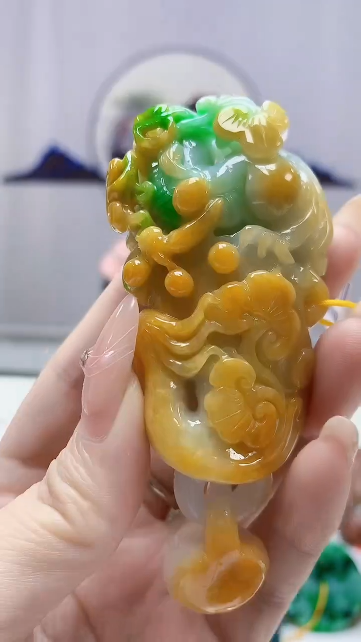 未镶嵌定制翡翠4812DD-毛货挂件75