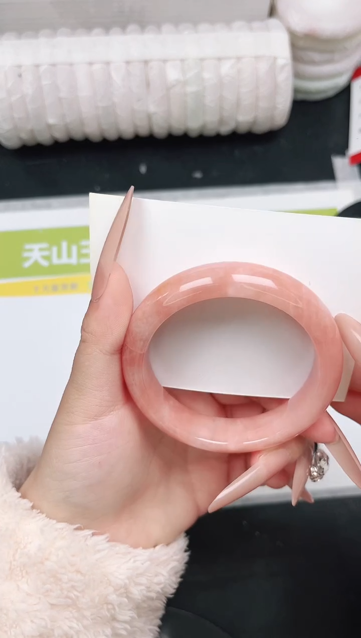 未镶嵌手镯石英质玉26-57