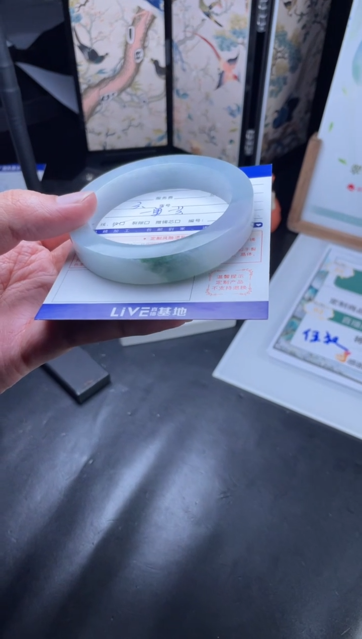 【闪购商品】定制翡翠手镯未镶嵌手镯定制一件