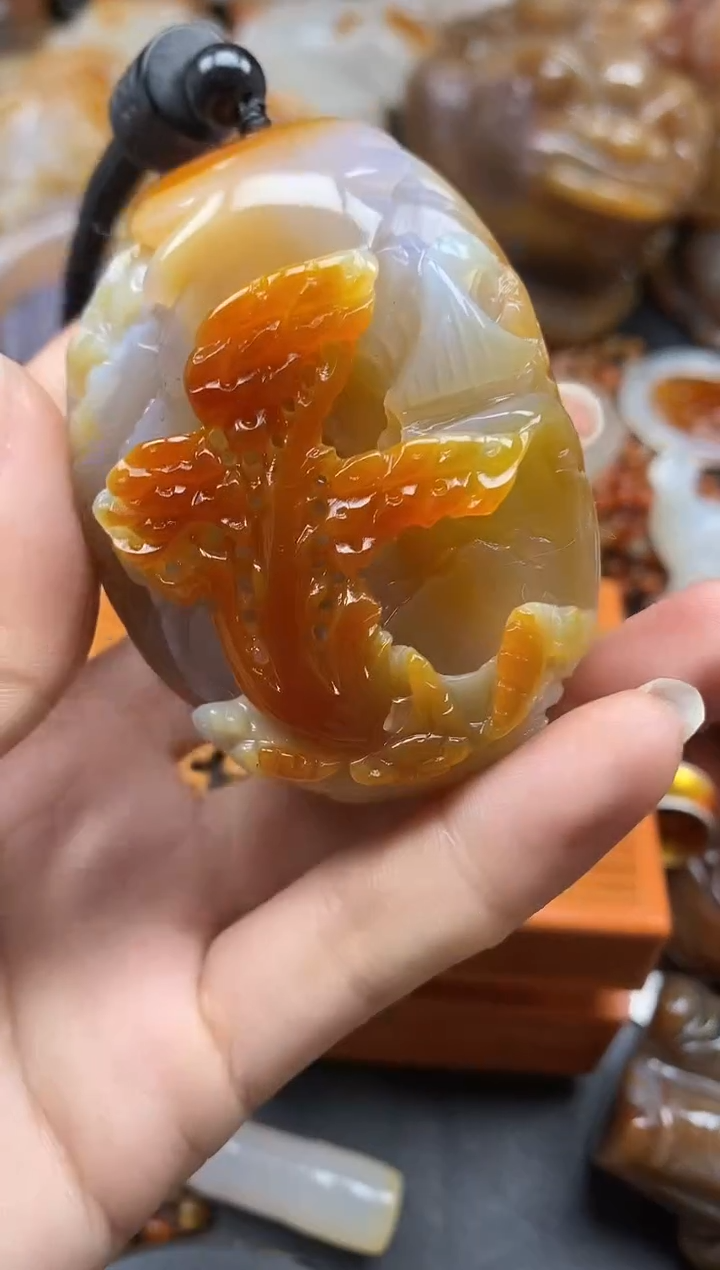 未镶嵌1玛瑙/玉髓刘*?ll