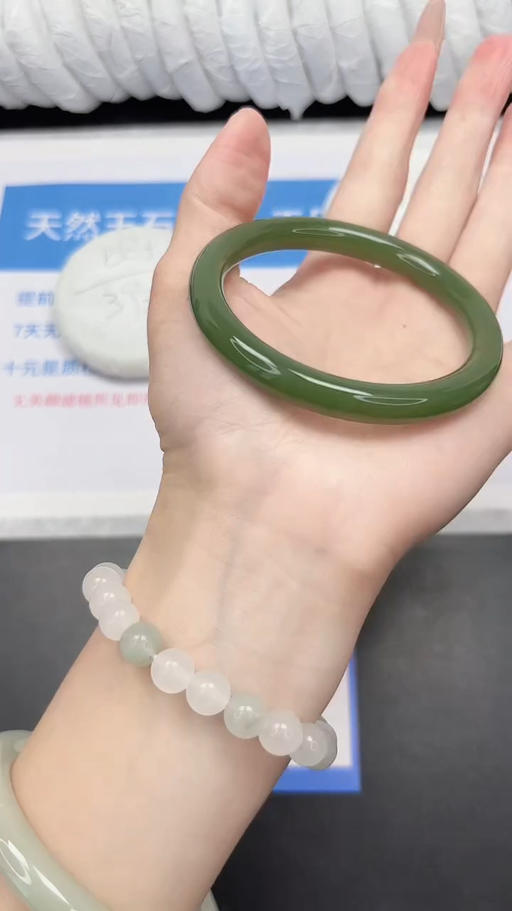 未镶嵌手镯石英质玉12-56.8XB