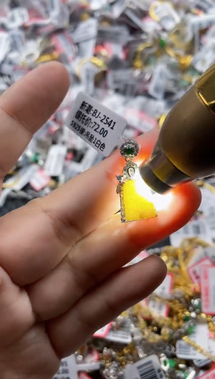 翡翠戒指银S925镶嵌6666---10