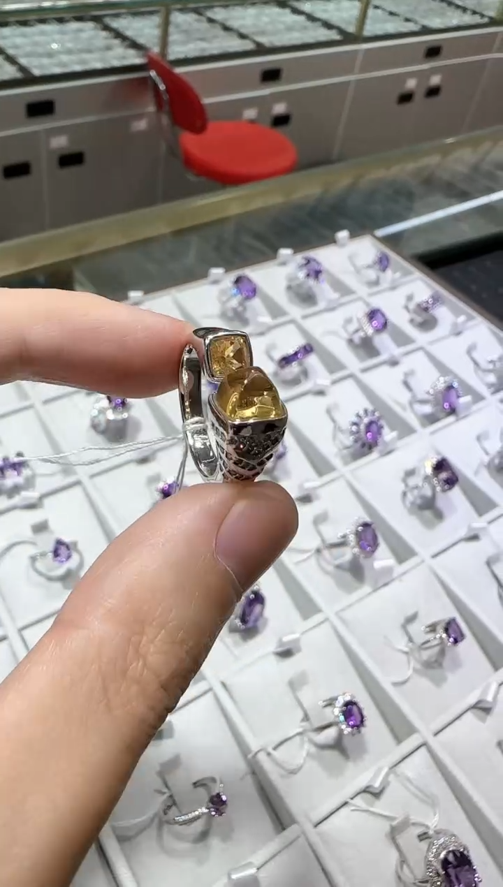 【闪购商品】黄晶戒指银S925镶嵌设计款