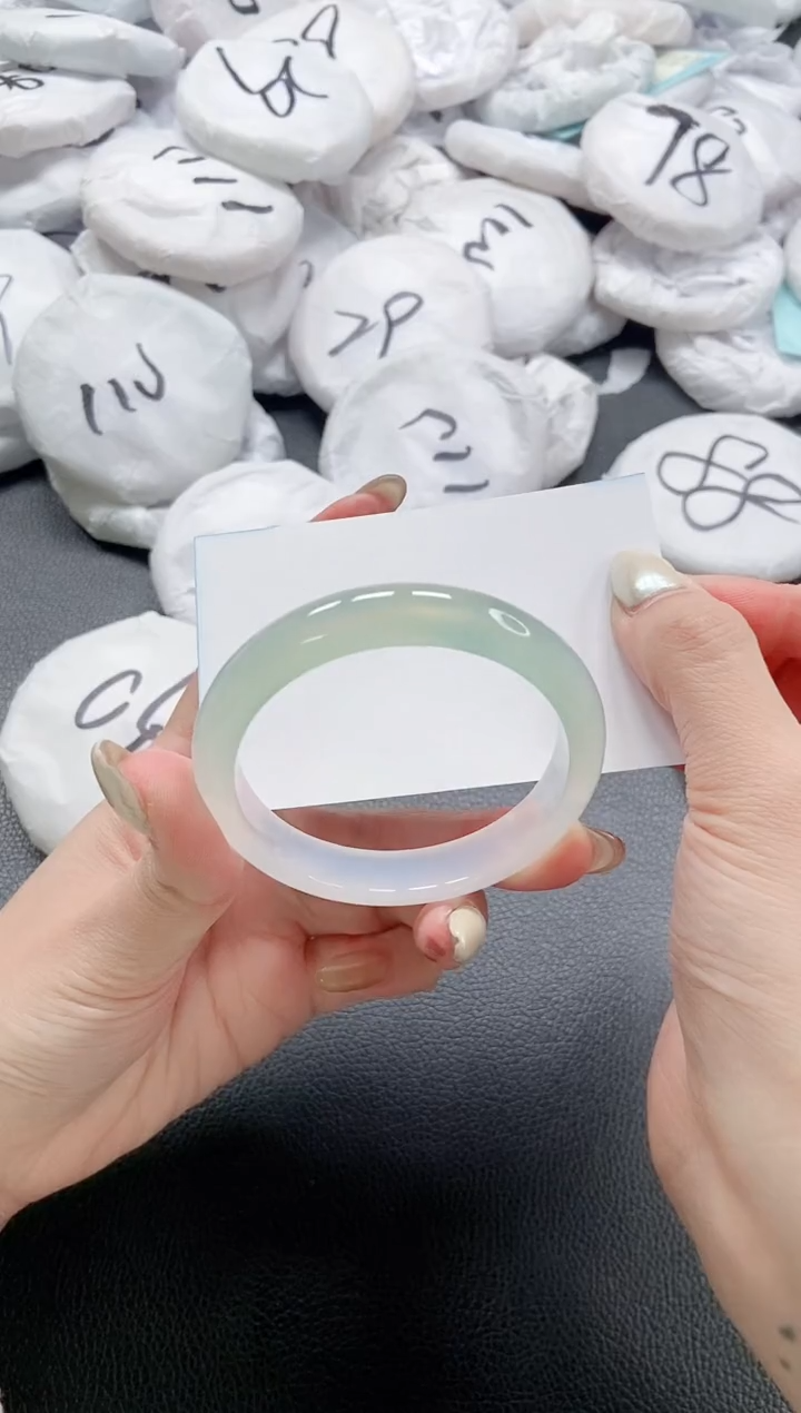 【闪购商品】石英质玉手镯未镶嵌 6L172-53