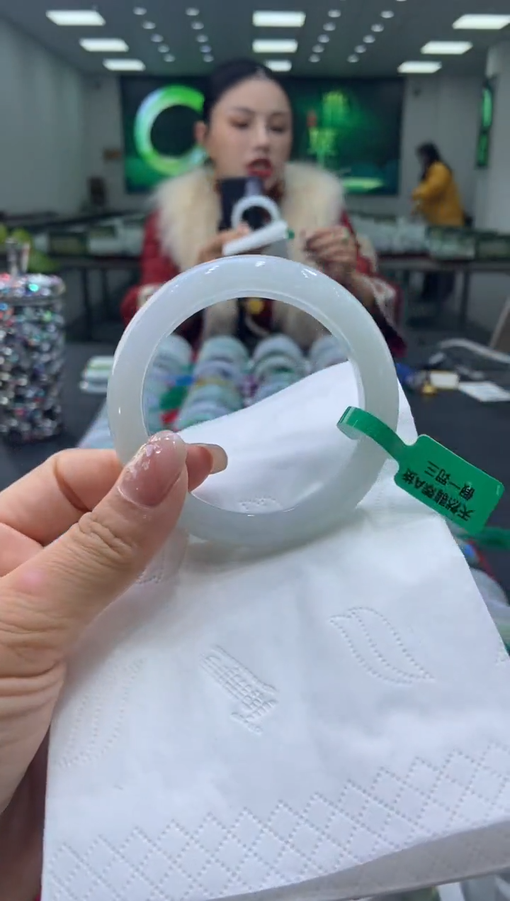 未镶嵌手镯翡翠00005757