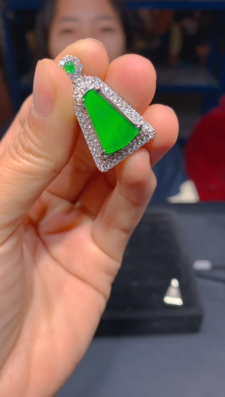 【闪购商品】定制翡翠未镶嵌36多样性发货（发其一）