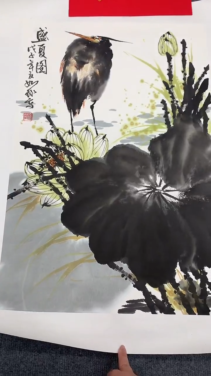 竖款精品开三花鸟