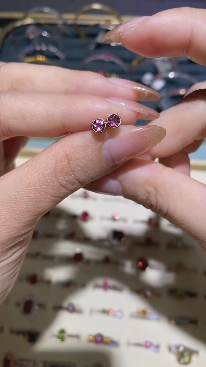 【闪购商品】碧玺耳饰18K金镶嵌耳钉