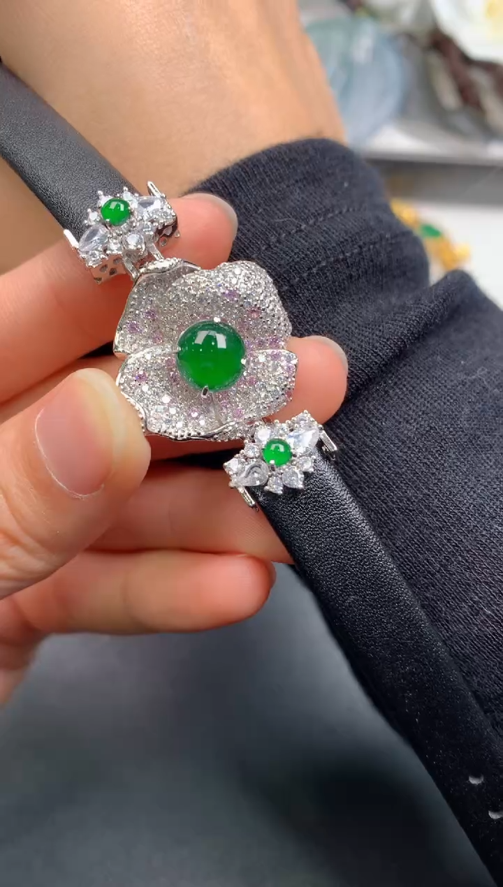 【闪购商品】翡翠颈饰银S925镶嵌手表