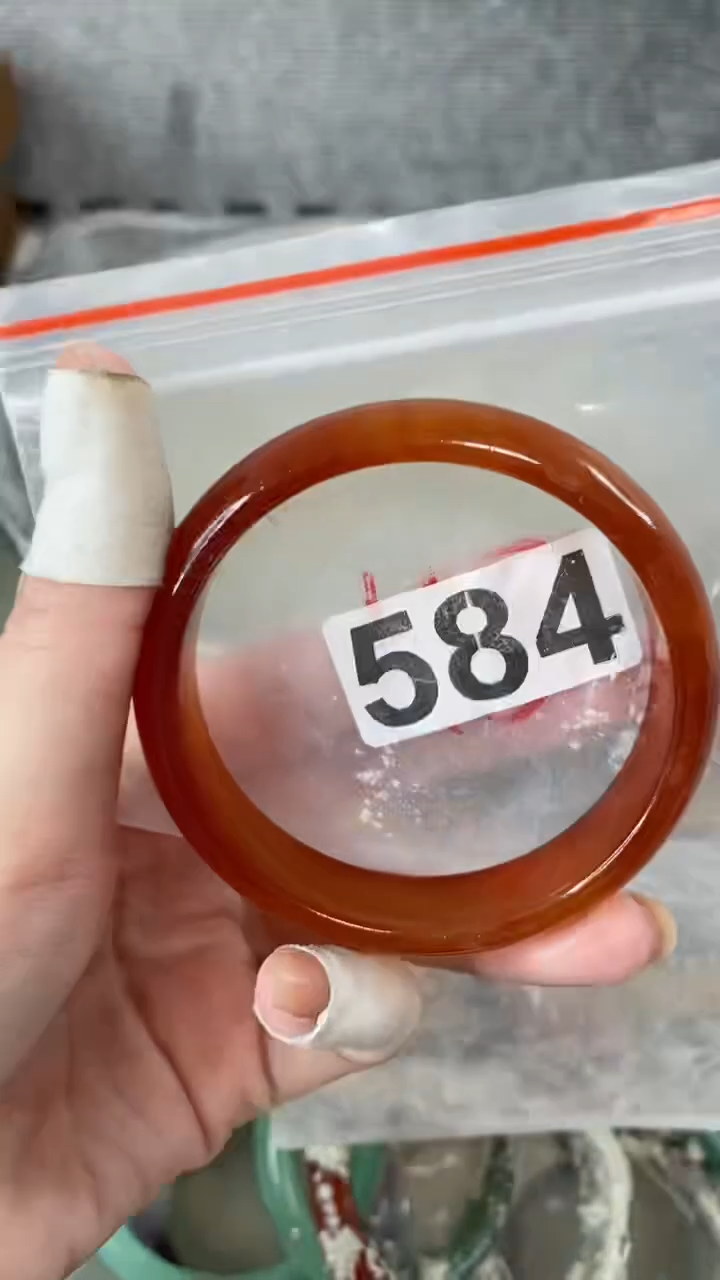 【闪购商品】玛瑙/玉髓手镯未镶嵌6061+584