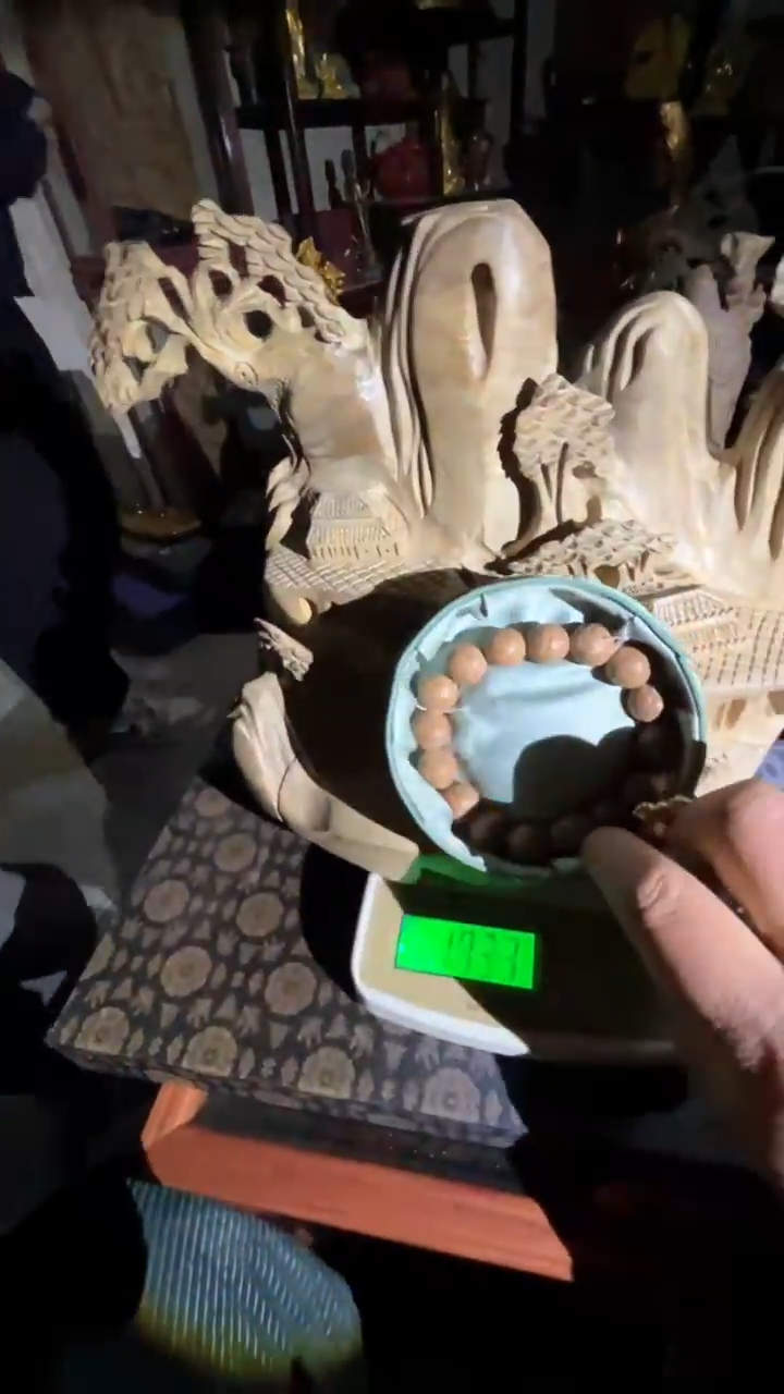 【闪购商品】滴血莲花菩提吊坠1