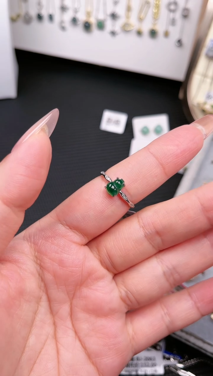 【闪购商品】翡翠戒指银S925镶嵌戒指