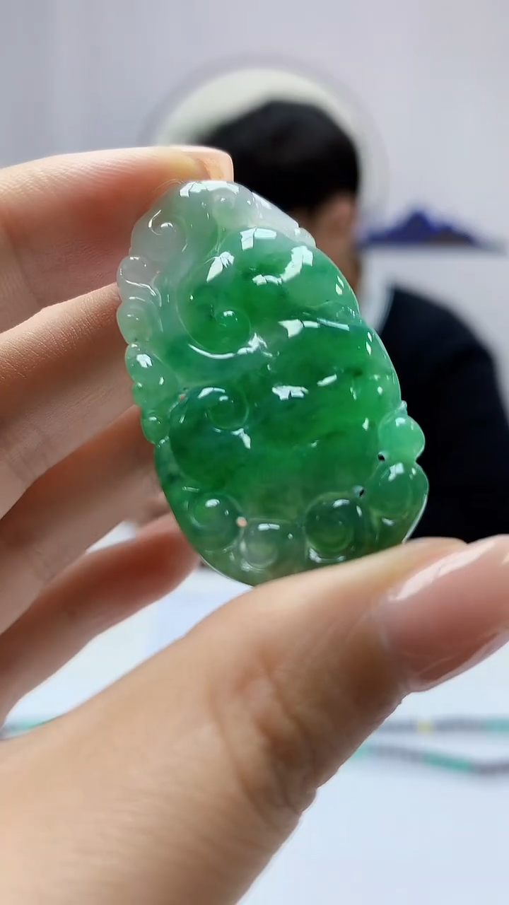 【闪购商品】定制翡翠未镶嵌5145ms-毛货赠珠链185如意