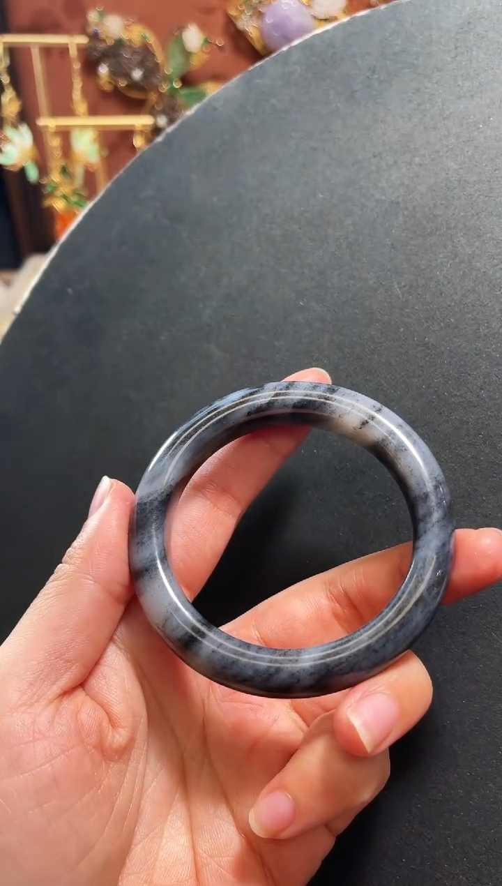 【闪购商品】和田玉手镯未镶嵌圈口54支持48小时鉴赏