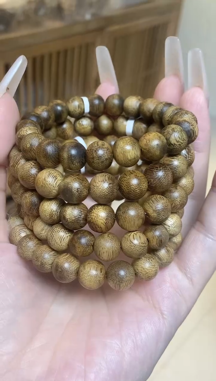 【闪购商品】沉香手串莺歌绿圆珠单圈1.0多样性发其一
