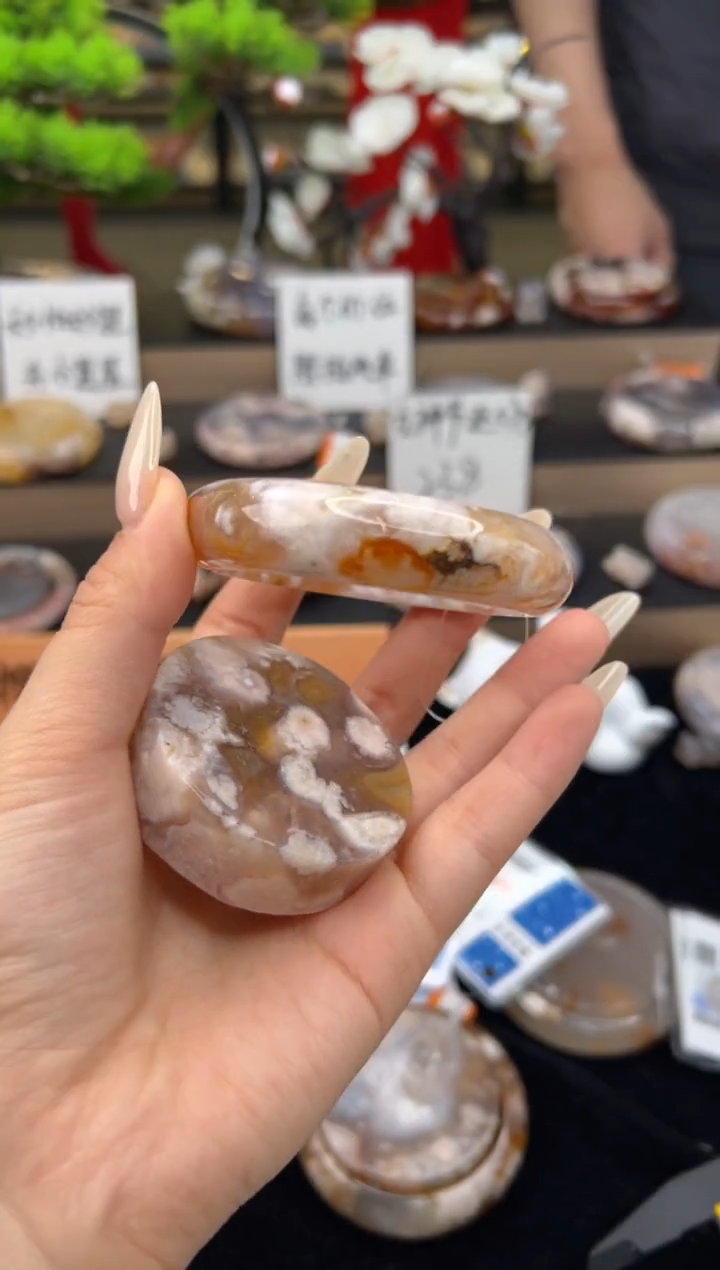 【闪购商品】石英质玉手镯未镶嵌56圈口（赠送镯心)13099