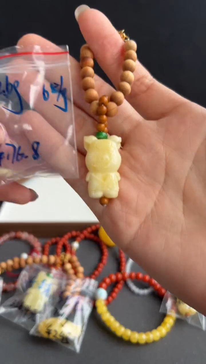 蜜蜡颈饰未镶嵌314买断