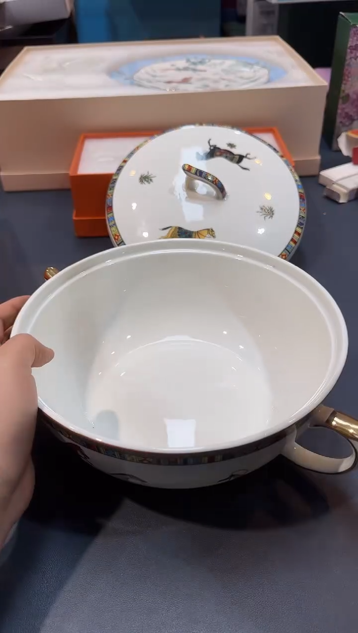 【闪购商品】碗HT166全场正品，京东包邮