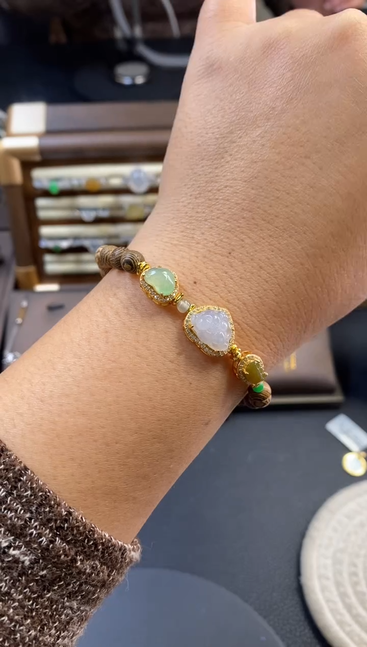 颈饰银S925镶嵌翡翠15378