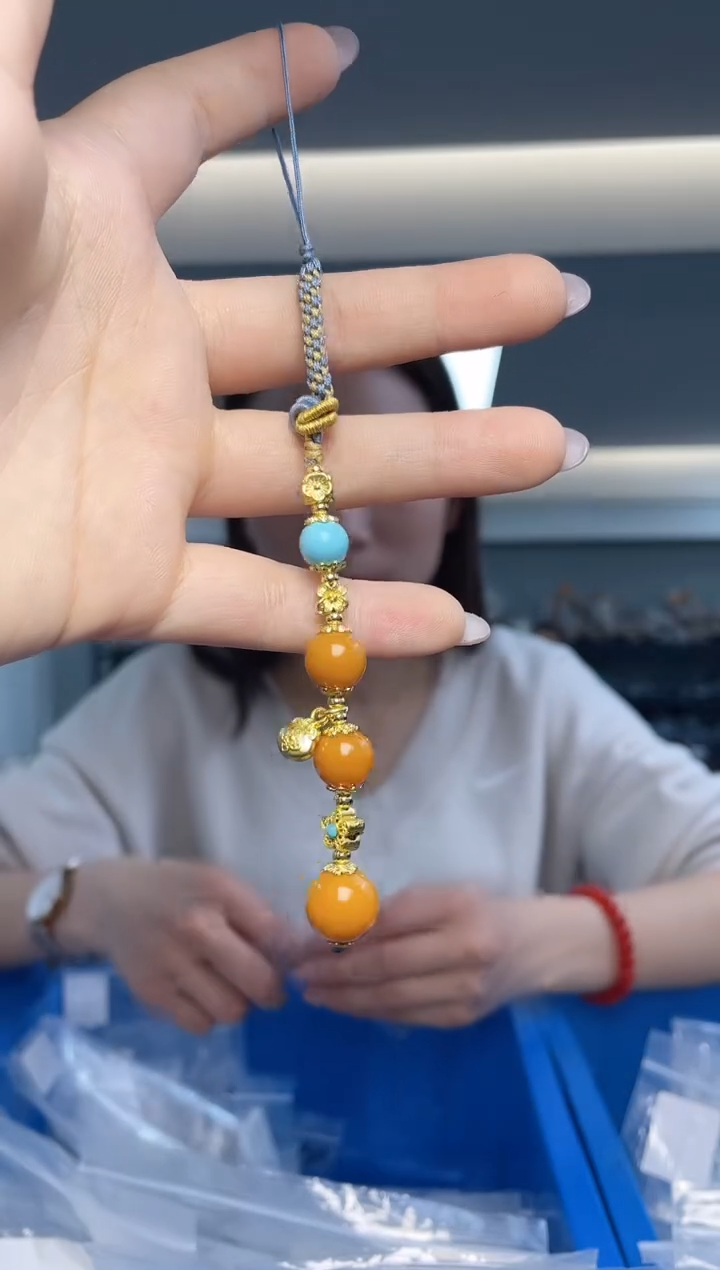 【闪购商品】蜜蜡裸石未镶嵌（多样性发一件）