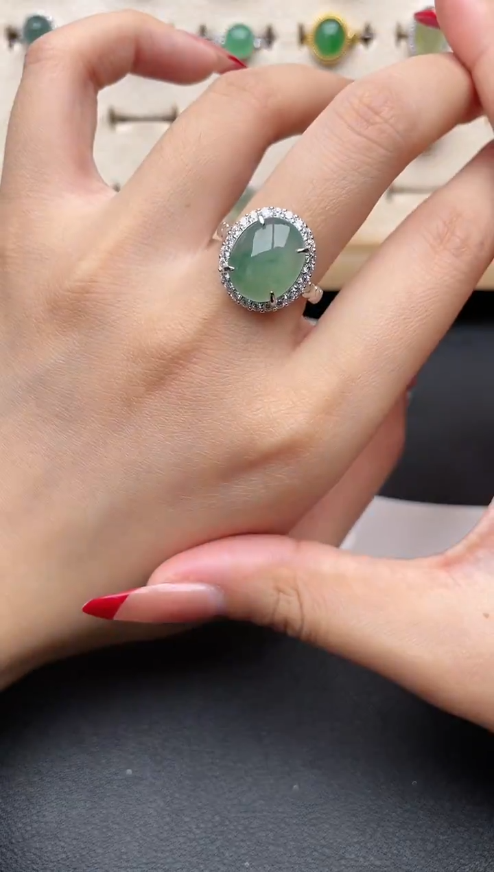 【闪购商品】翡翠戒指银S925镶嵌一物一证一礼盒