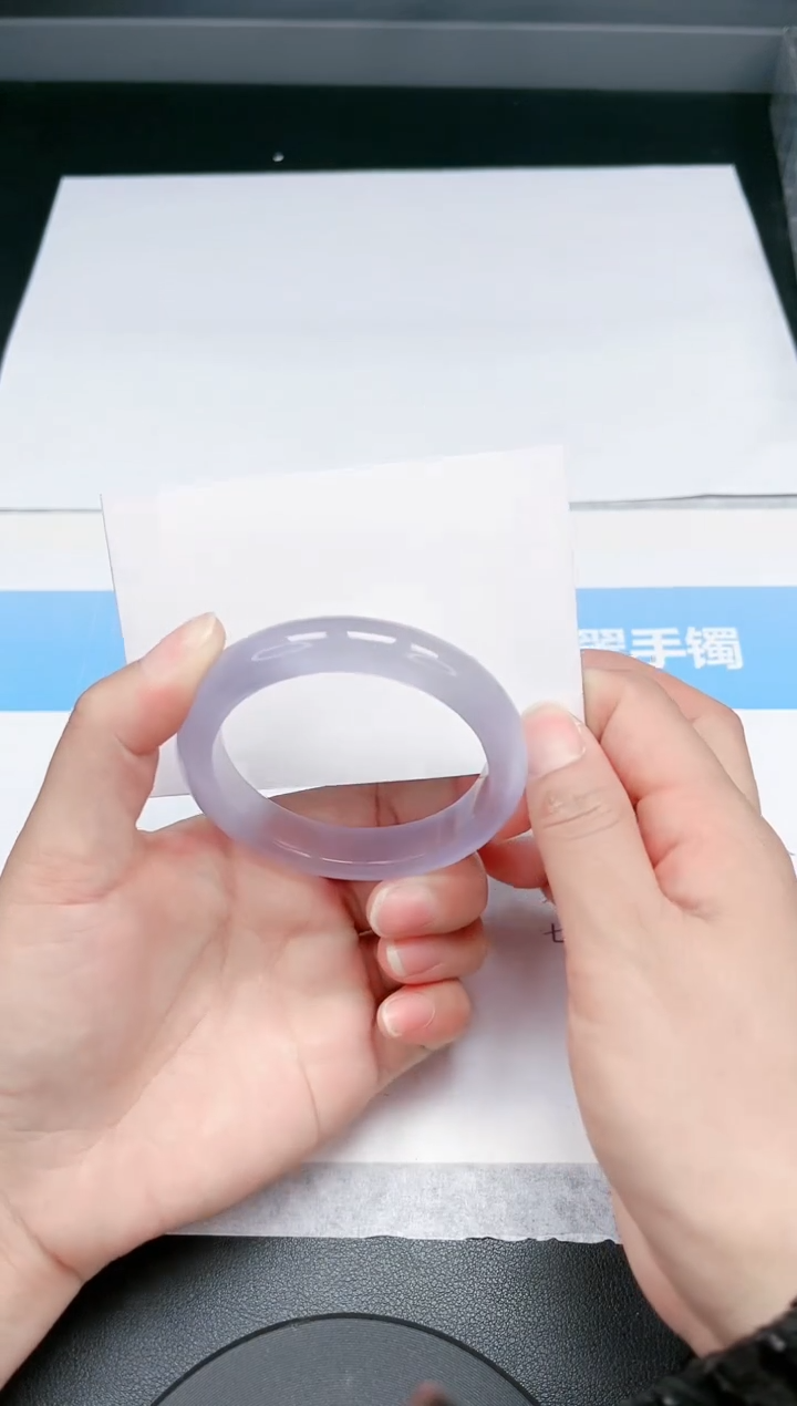 【闪购商品】石英质玉手镯未镶嵌16-53.7