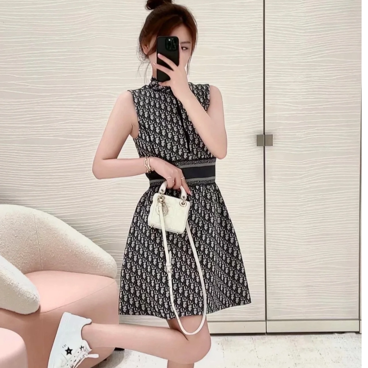 未使用 DIOR/迪奥 Logo图案半拉链高腰A字无袖连衣裙38码csy077