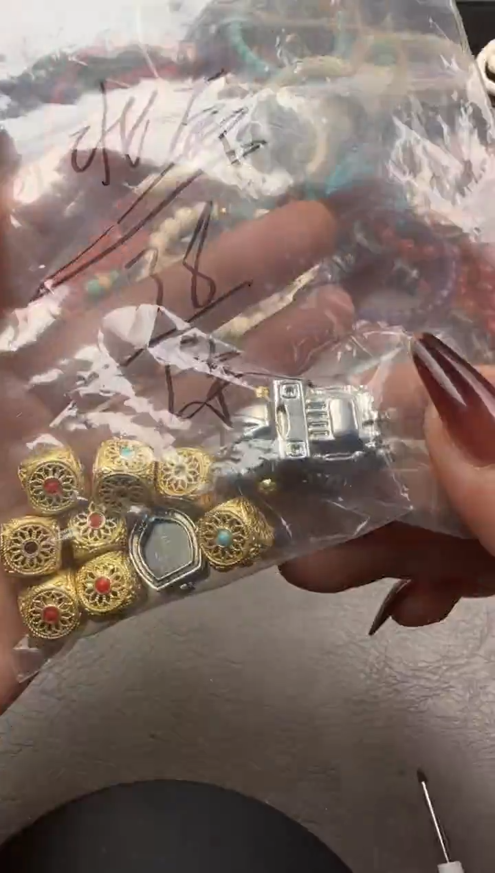 蜜蜡颈饰未镶嵌北**年蜜蜡颈饰